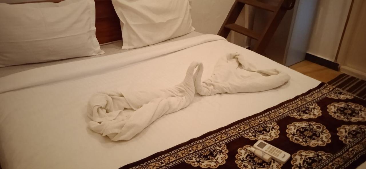 French Rivera Guest House Ποντισερί Εξωτερικό φωτογραφία