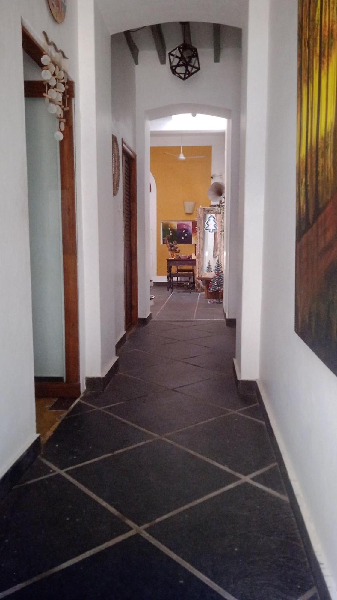 French Rivera Guest House Ποντισερί Δωμάτιο φωτογραφία